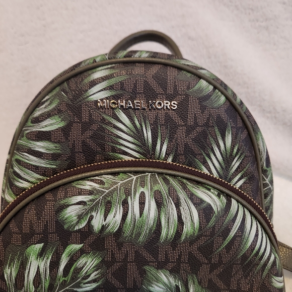 Michael Kors Palm Leaf Backpack - Picture 2 of 9